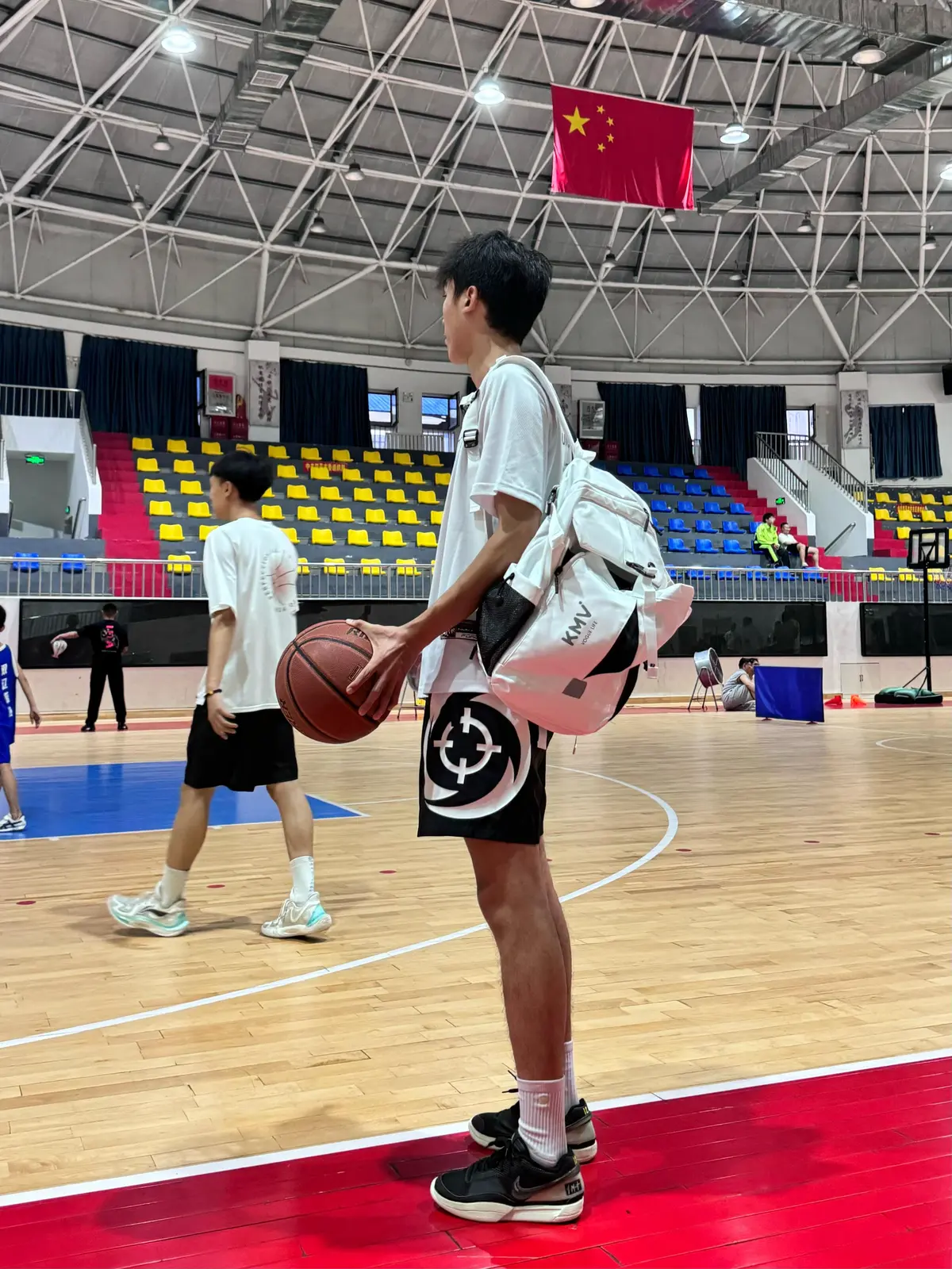 篮球体育生训练视频直播下载免费